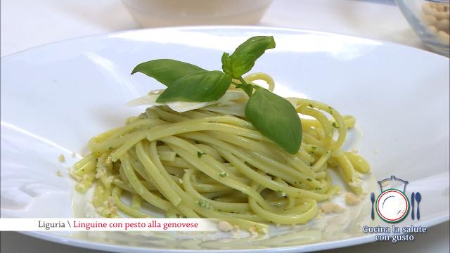 Liguria - Lunguine con Pesto alla Genovese